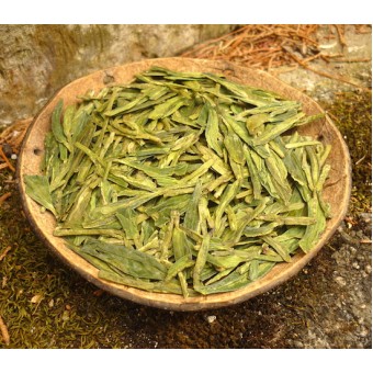 Зеленый чай Мэйцзяу Си Ху Лунцзин «Колодец Дракона с Западного озера»