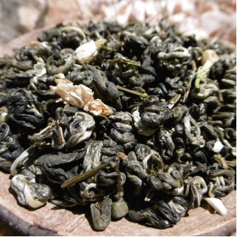Жасминовый зелёный чай Моли Би Ло Чунь «Жасминовые спирали весны»