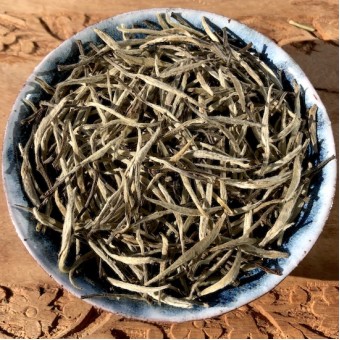 Индийский белый чай «Серебряные иглы Бихара»