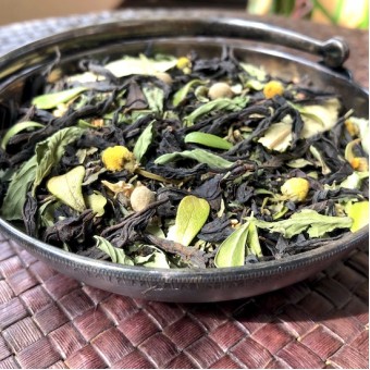 Чайный купаж «Тартария» на основе чёрного чая, трав и цветов 75гр