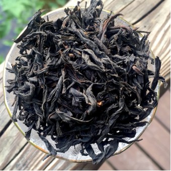 Купить Гуандунский красный чай Фэнхуан Хуанчжисян Даньцун Хунча «Отдельные кусты с гор Феникса. Аромат гардении»