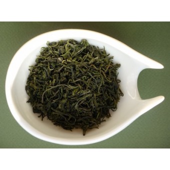 Горький целебный чай из листьев падуба «Кудин - Винтовые листья»