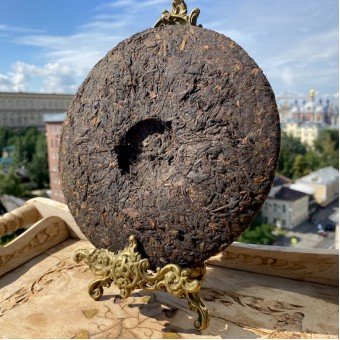 Чёрный шу пуэр Ланхэ Гушу Лао Пуэр «Выдержанный пуэр со старых деревьев Ланхэ» 2013г блин 357гр