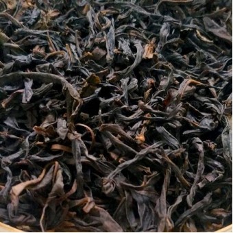 Купить Гуандунский улун Фэнхуан Да У Е Даньцун «Отдельные кусты с гор Феникса. Большой тёмный лист»