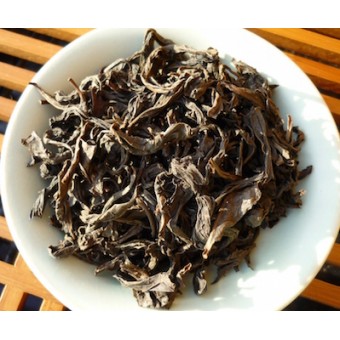 Северофуцзяньский улунский чай У И Лао Цун Шуйсянь «Нарцисс со старых кустов из У И»