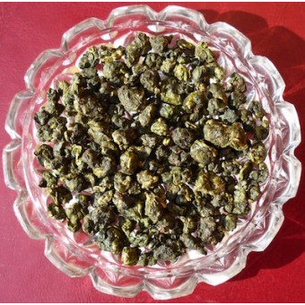 Улунский чай Алишань Цзинь Сюань «Золотой цветок с гор Али»