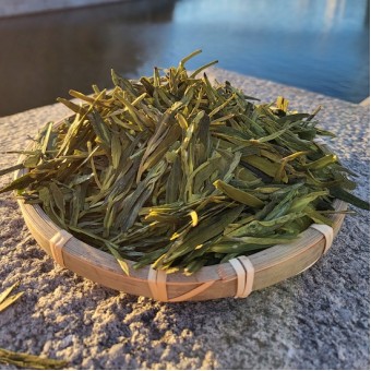 Зеленый чай Лунцзин «Колодец Дракона» 