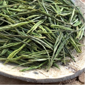Зелёный чай Аньцзи Бай Ча «Альбинос из Аньцзи»